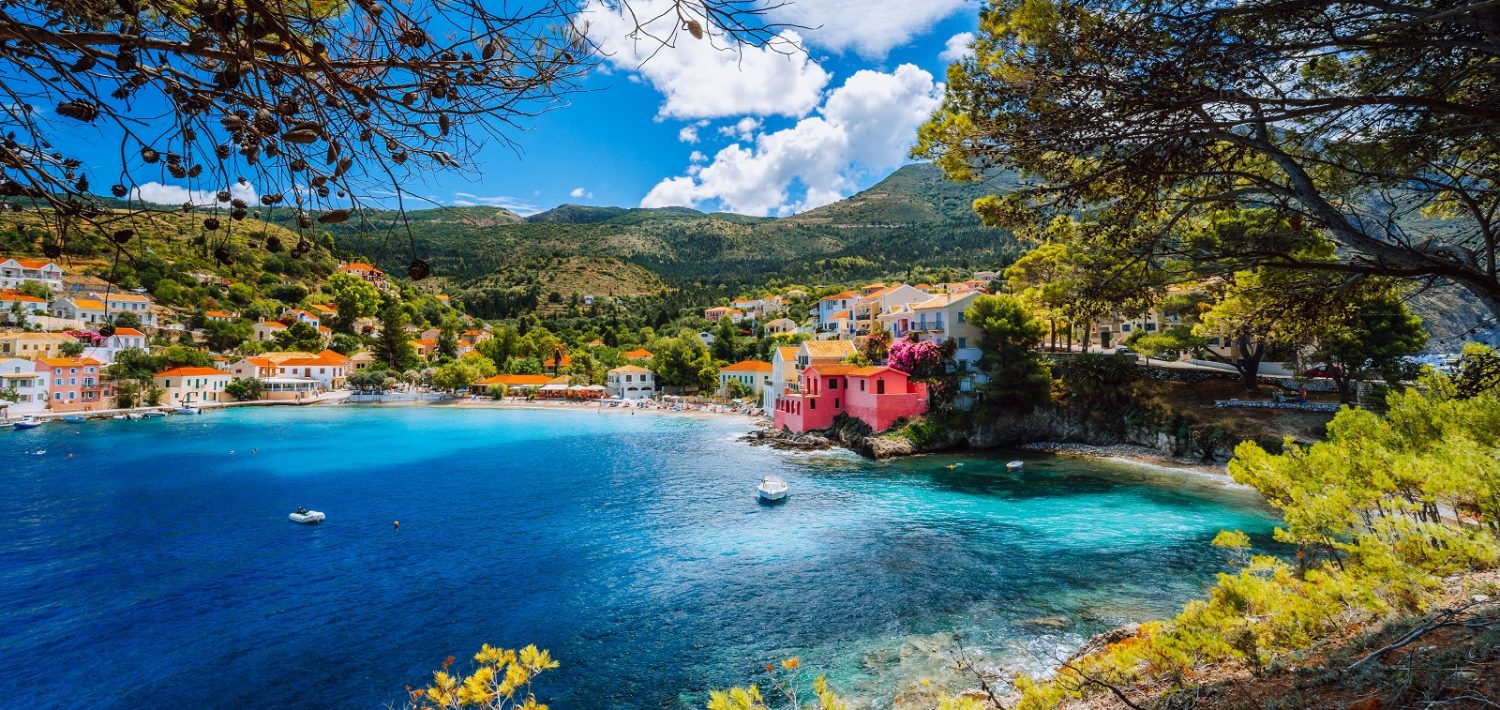 কোভিড-১৯ বিধিনিষেধ শিথিল হলেই ঘুরে আসুন এই তিনটি স্থান থেকে