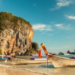 টিকাপ্রাপ্ত পর্যটকদের জন্য কোয়ারেন্টিনের সময় কমাচ্ছে থাইল্যান্ড