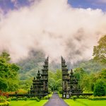 বালিতে শুরু হলো পর্যটকবাহী আন্তর্জাতিক ফ্লাইট