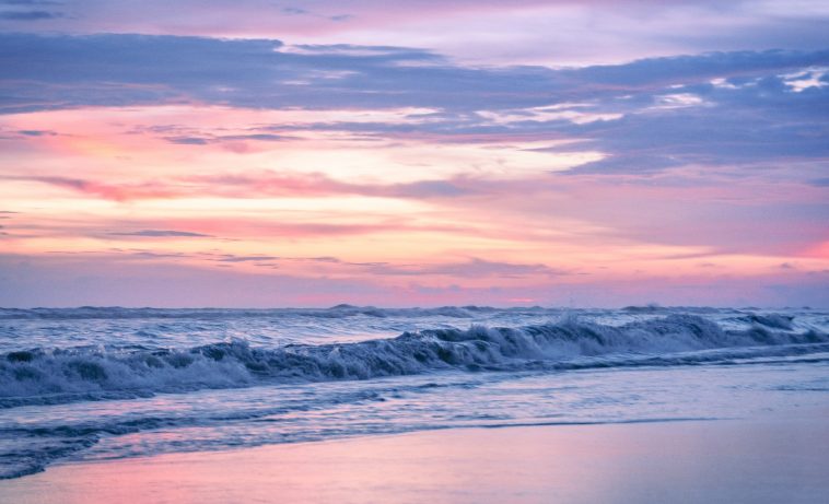 পর্যটকশূন্য কুয়াকাটা, ঈদ পর্যটন সংশ্লিষ্টদের শেষ প্রত্যাশা