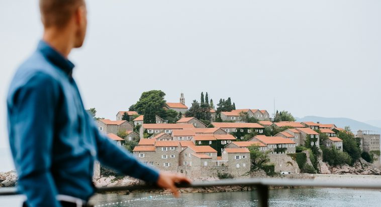 5 Countries with High International Business Retreat Rate