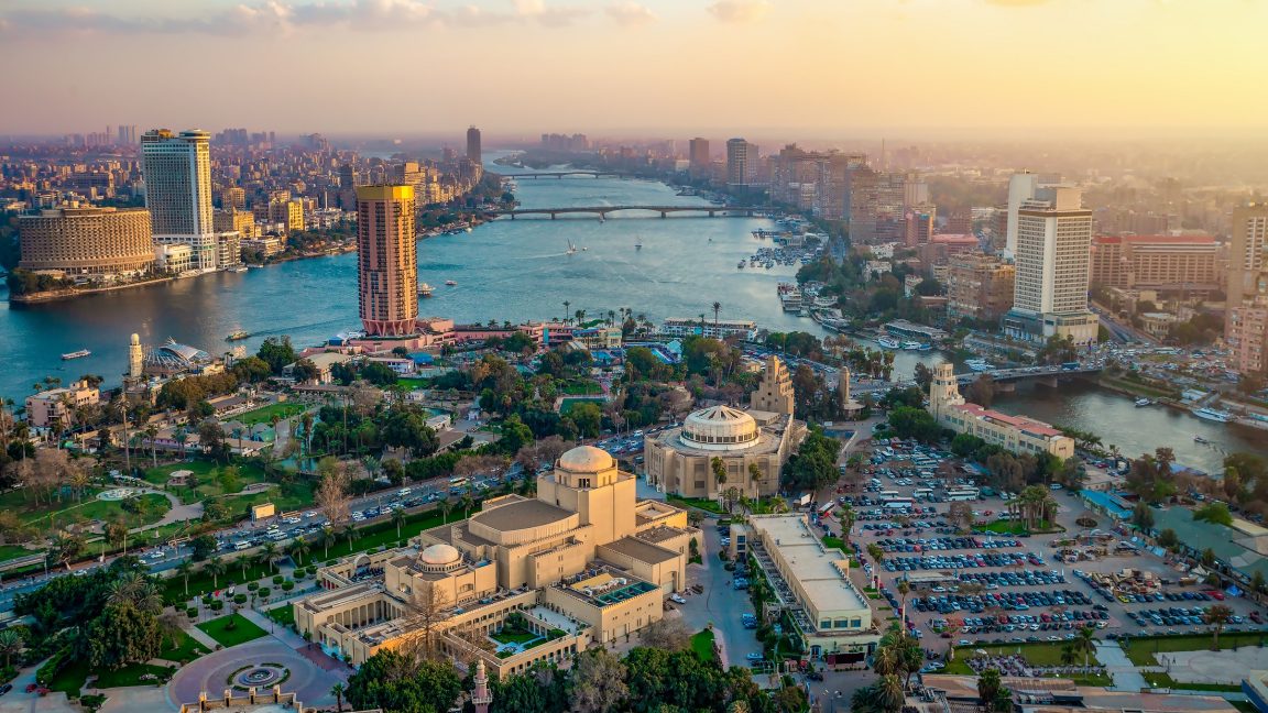8 Must-Visit Places in Cairo