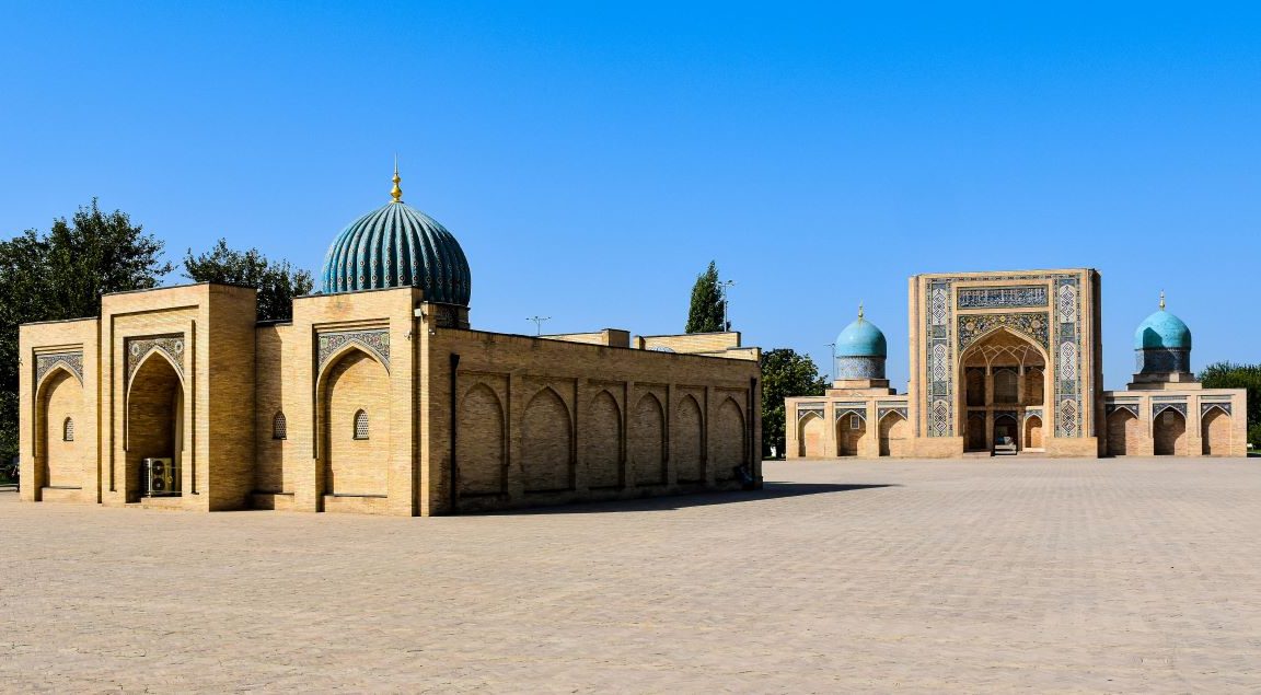 ঢাকা-তাসখন্দ সরাসরি বিমান যোগাযোগ স্থাপনের প্রচেষ্টা