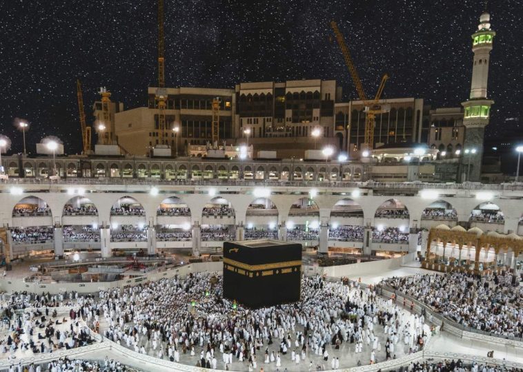 সৌদি আরব ওমরাহ ই-ভিসা দেবে ২৪ ঘণ্টার মধ্যে