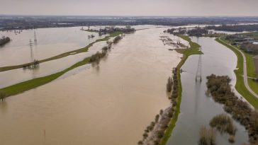 বিনামূল্যে ফ্লাইট টিকিটের তারিখ পরিবর্তন