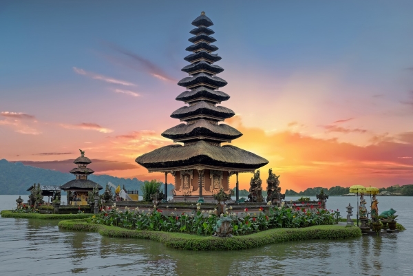 Indonesia: : Affordable Holiday Destinations