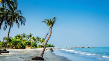 পর্যটকদের জন্য সেন্টমার্টিনে রাত্রিযাপন পুনরায় চালু